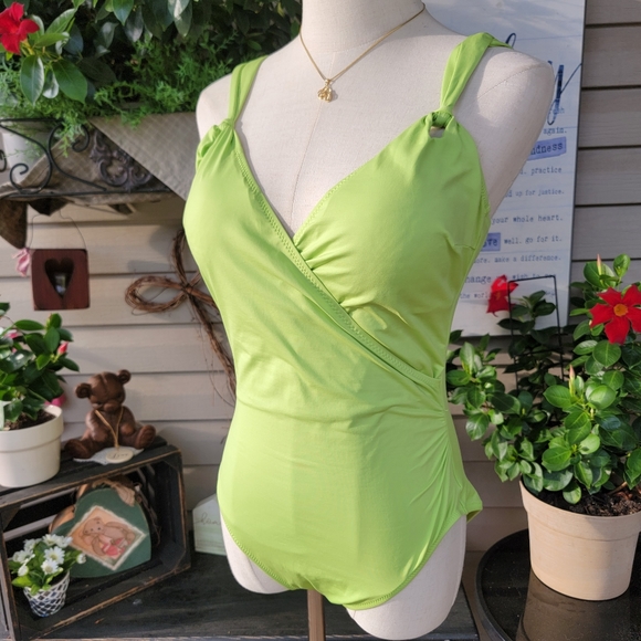 GOTTEX SILVER ♡ Gorgeous 1pc Lime Green Low V Front Cross Wrap Lined Swimsuit 12 - Picture 8 of 17
